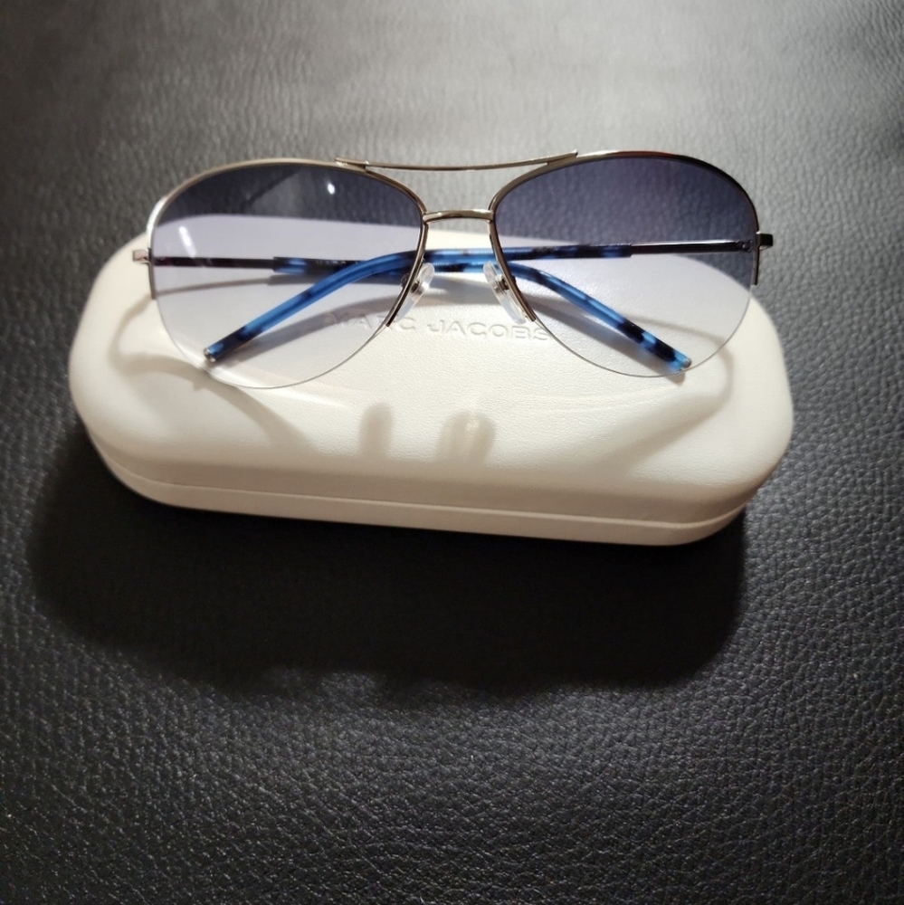 Marc Jacob's Blue Gradient Aviator Sunglasses